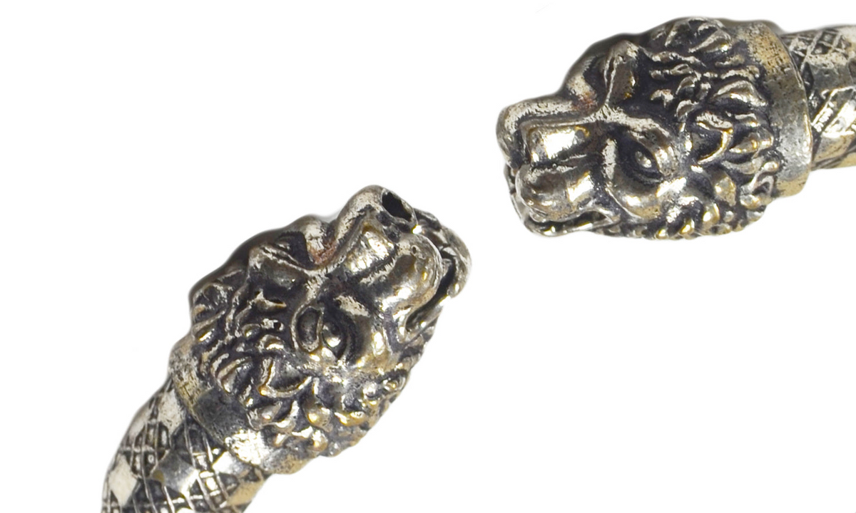 Antique Norse Lion Heads Viking Bracelet With Square Pattern