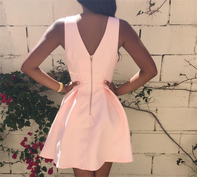 Backless Zipper Deep V-neck Sleeveless Fashion New Dress