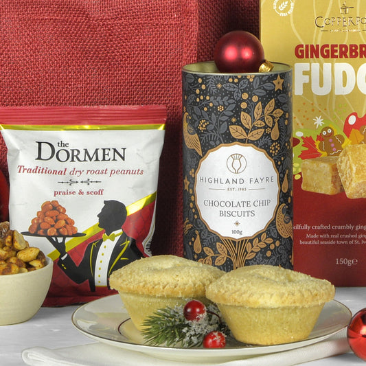 Weihnachtsleckereien Luxus-Geschenkkorb – Festlicher Präsentkorb