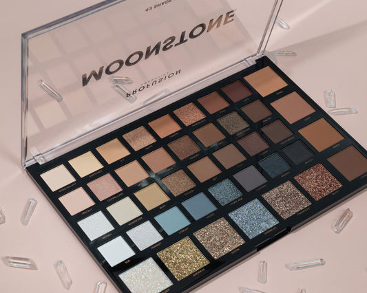 PIEDRA LUNAR | PALETA DE SOMBRAS DE OJOS Y ROSTRO DE 42 TONOS
