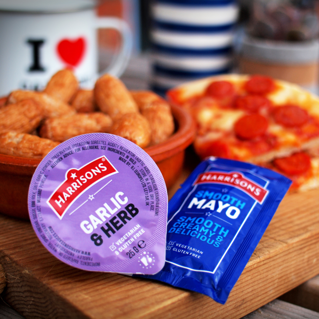 Knoblauch-Kräuter-Dip (100 Stück pro Karton)