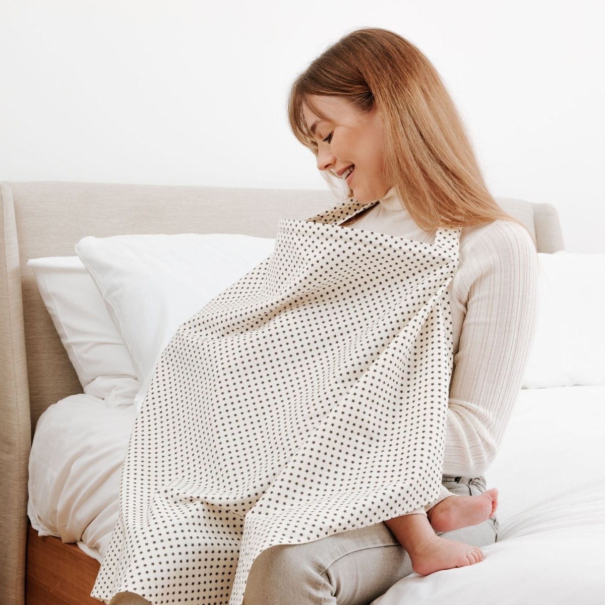Breastfeeding Apron Grey Stars | 100% Cotton Nursing Cover | Portable & Discreet