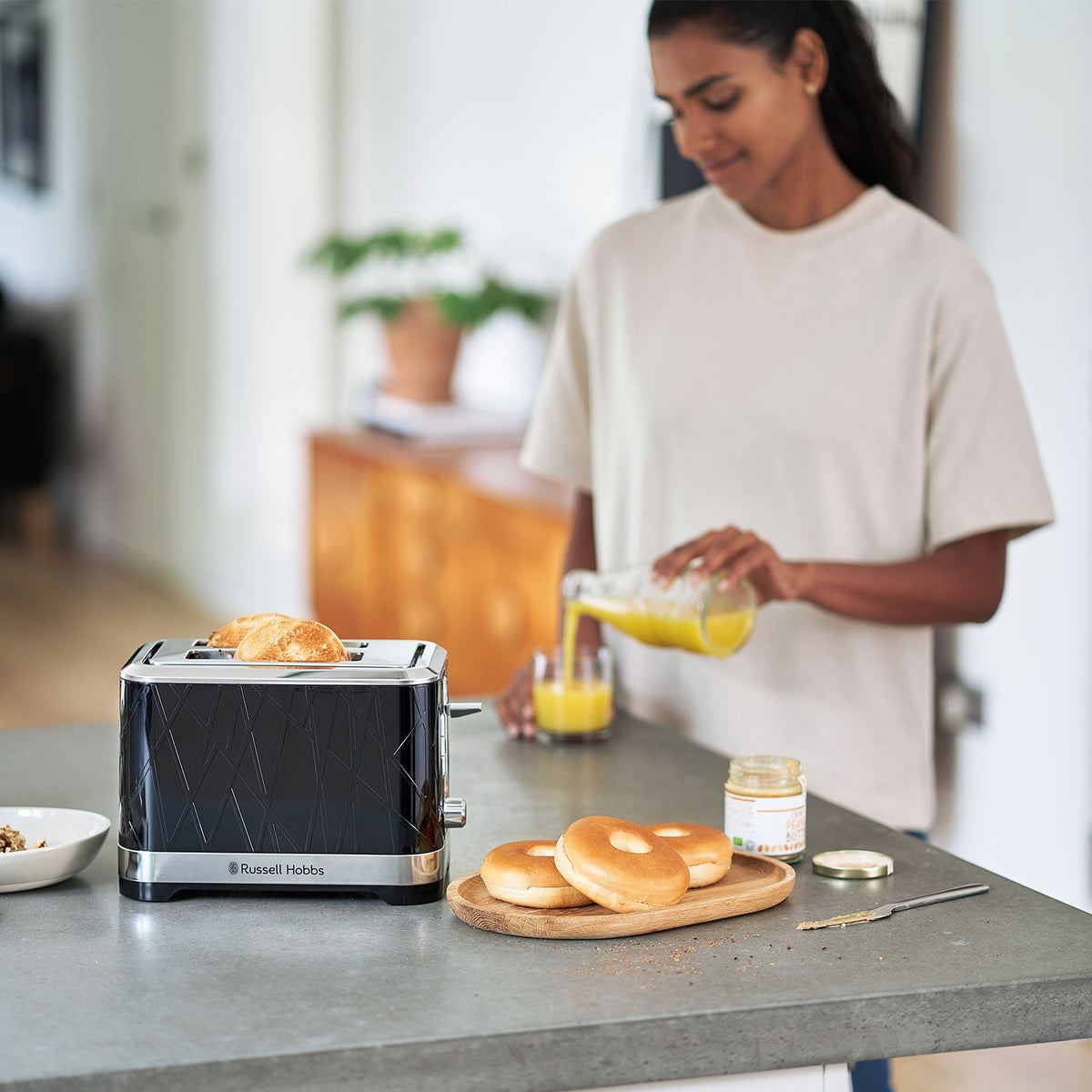 Russell Hobbs Structure 2 Slice Toaster Black