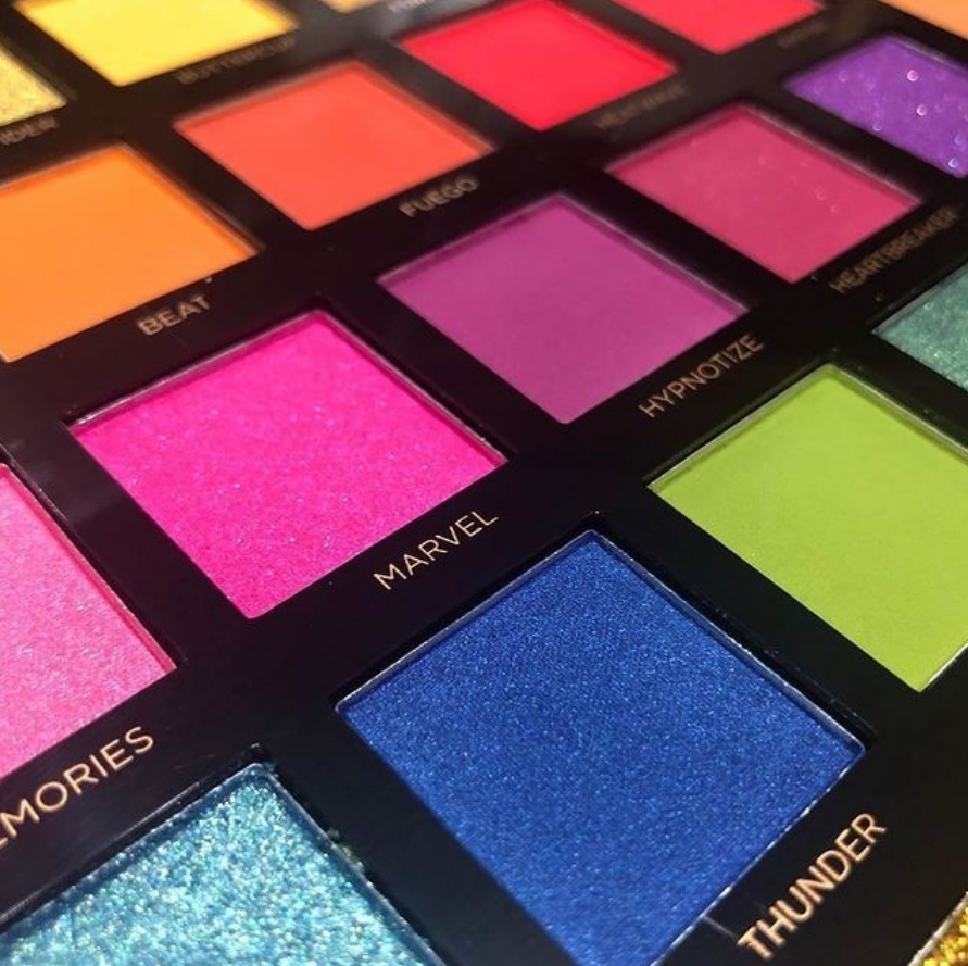 KALEIDOSCOPE | Lidschatten- & Gesichtspalette mit 42 Farben