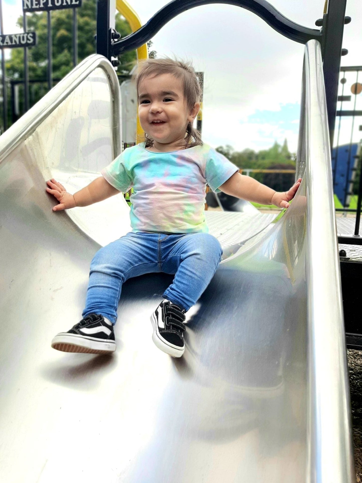 Camiseta Tie Dye Estilosa para Niños - Edición Limitada