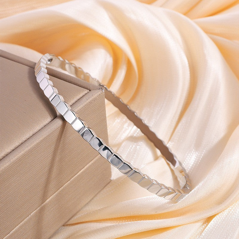 Ins Irregular Honeycomb-shaped Bracelet Fashion Minimalist Titanium Steel Bracelet Women's Jewelry
