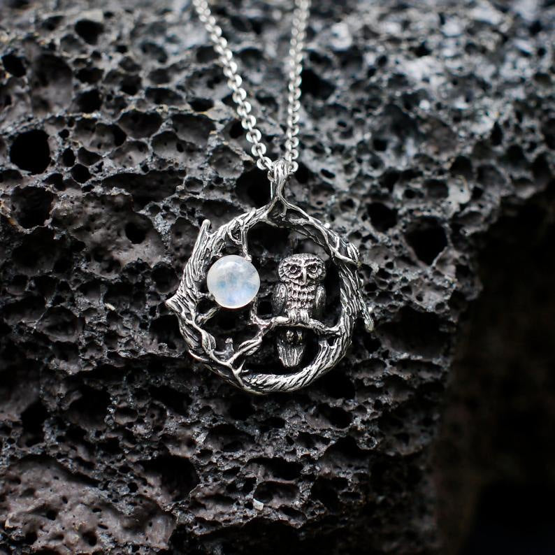 Creativity Retro Exquisite Fashion Owl Star Moonstone Pendant Necklace Woman Charm Party Jewelry