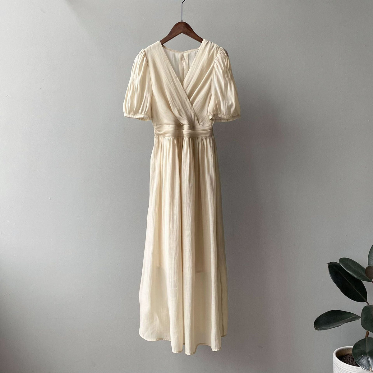 V-neck Dress Women Summer New Sweet Fairy