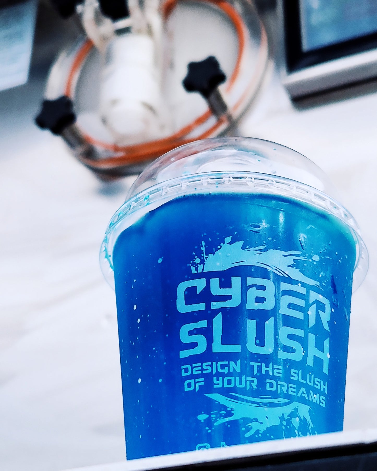 CyberSlush Pineapple Slush Syrup 1L | Glycerol-Free, Vegan & Naturally Flavoured | For Home Slush Machines incl. Ninja® Slushi