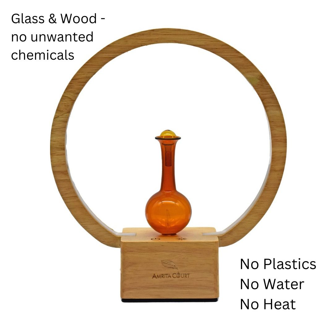 Luna Rituals Bundle – Waterless Diffuser + Botanical Essential Oils Collection