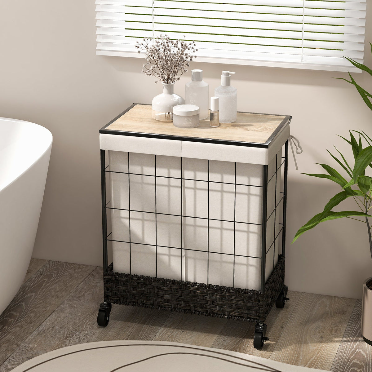 130L Handwoven Rattan Laundry Hamper with Lid and Lockable Wheels-Black