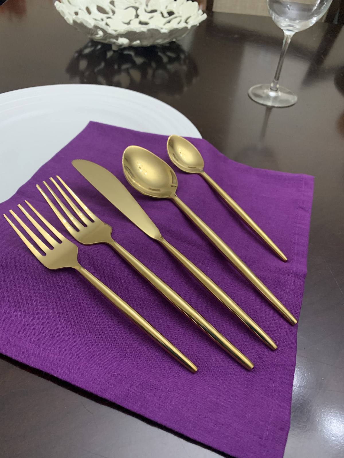 Vibhsa 20 Piece Golden Flatware Set, Service for 4