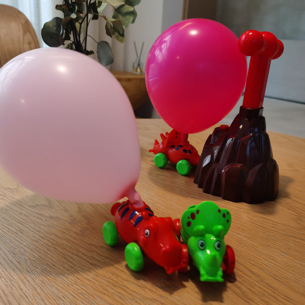 Dinosaur powered balloon car