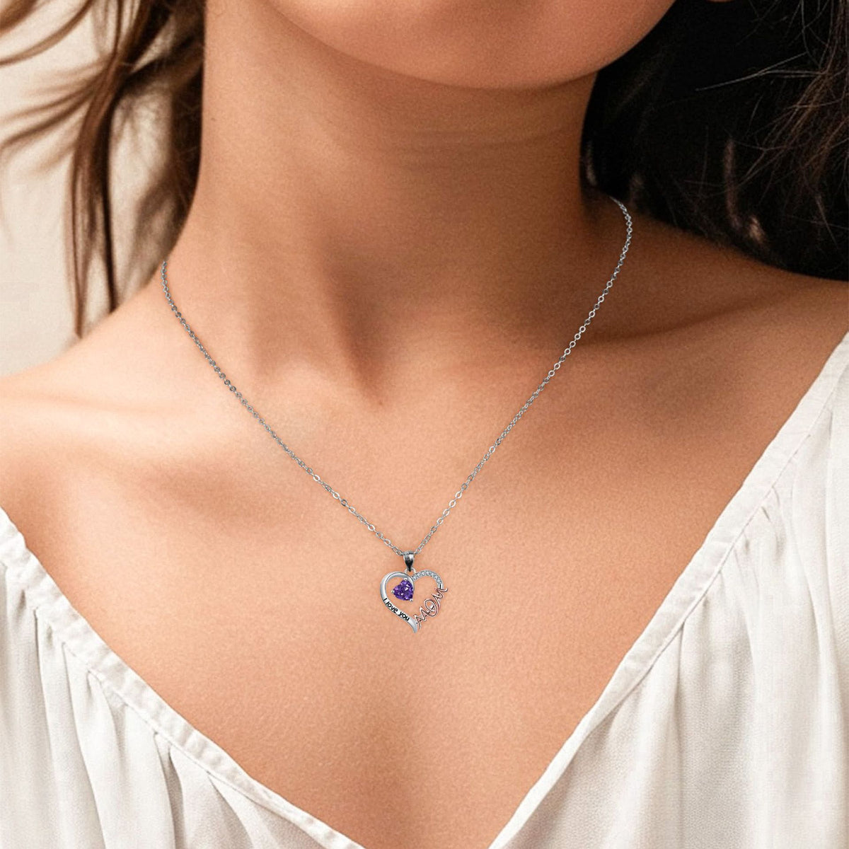 Heart-shaped Mom Necklace Mother's Day Gift
