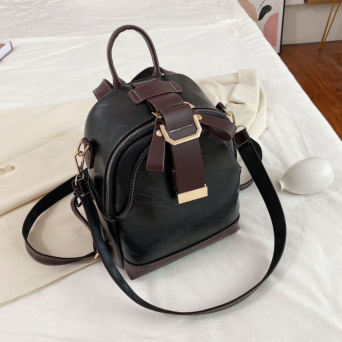 New Ladies Stitching Backpack Soft Leather