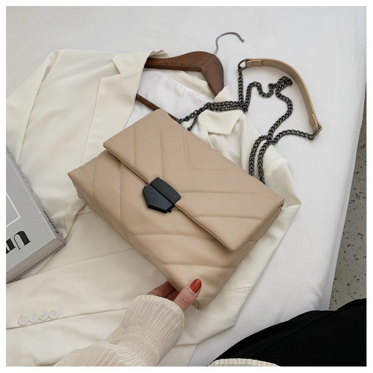 Fashion Ladies Simple Chain Messenger Bag