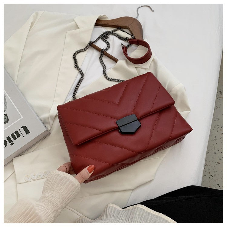 Fashion Ladies Simple Chain Messenger Bag