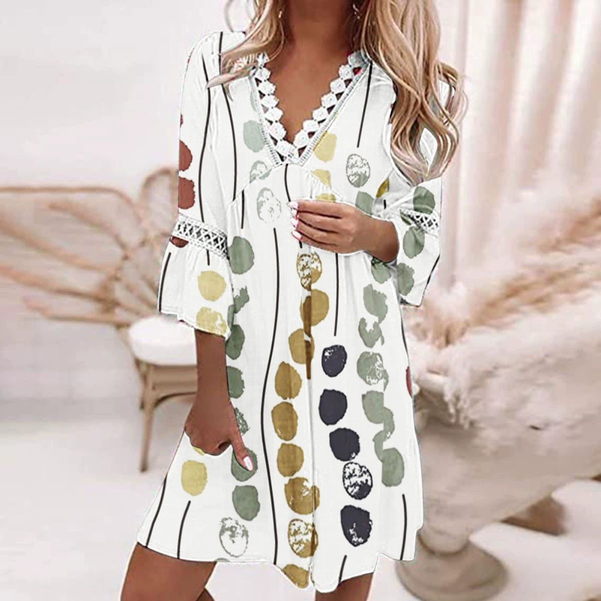 Women's Lace V-neck Patchwork Loose Casual Dress