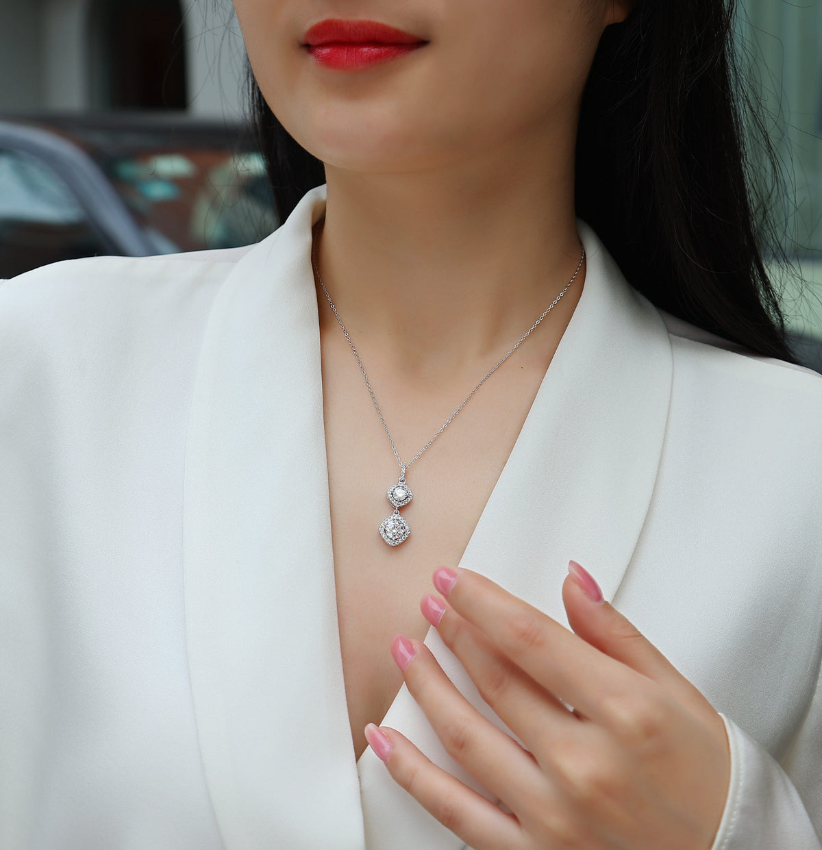 Snow Field Fairyland - A Fashionable And Light Luxury Jewelry Pendant Necklace Set With Top-quality Moissanite, S925 Silver Plated Platinum