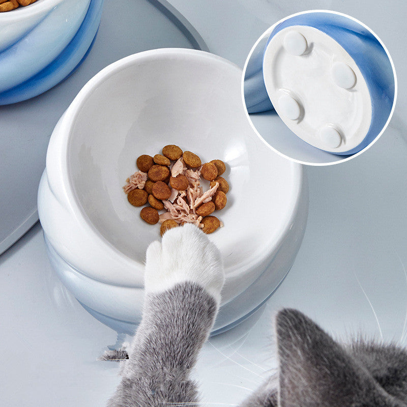 Ceramic flat-faced cat eating bowl with inclined mouth