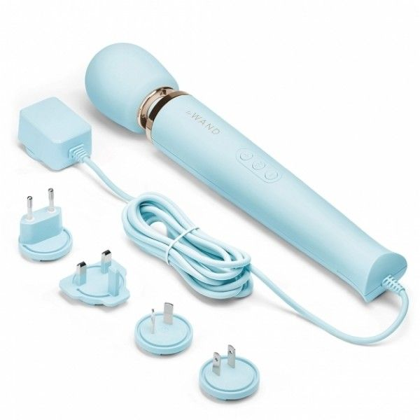 Le Wand Powerful Plug In Vibrating Massager Light Blue