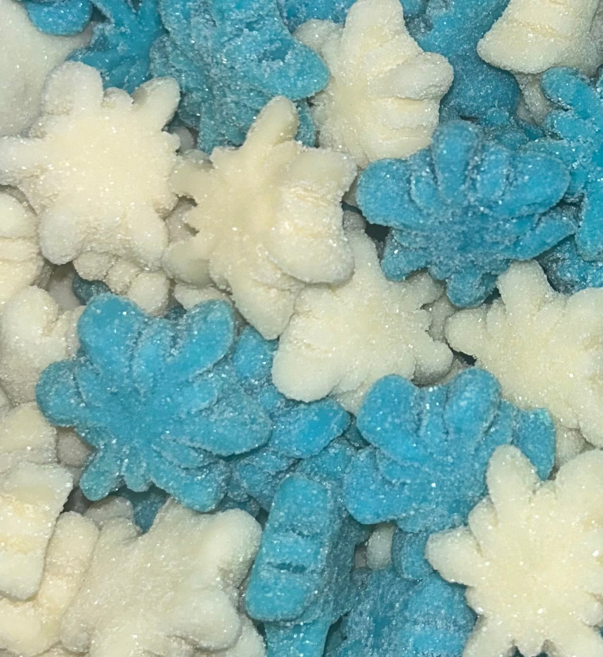 Weihnachtliche Zuckerschneeflocken