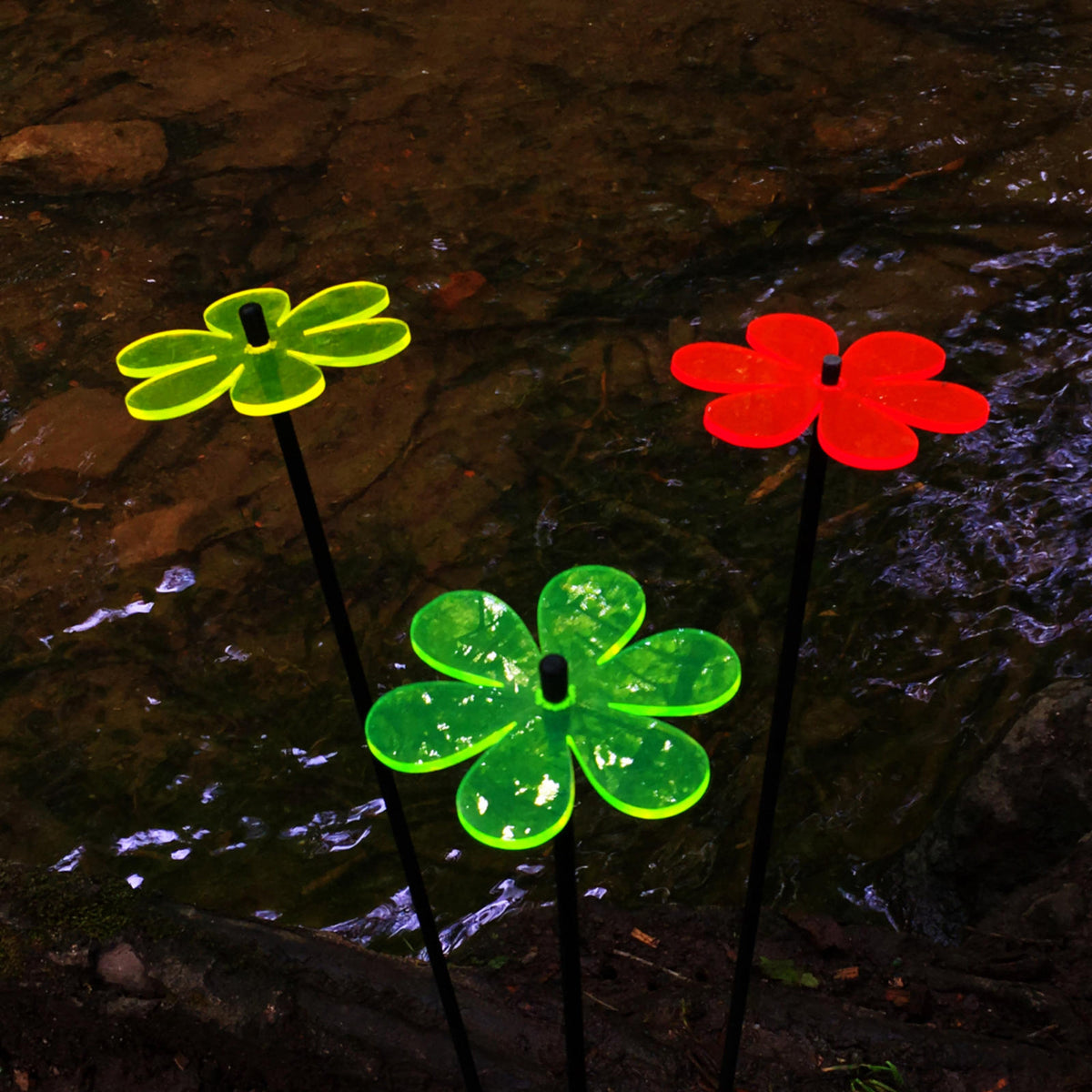 Garden Décor Ornaments Set of 3 'Daisies'