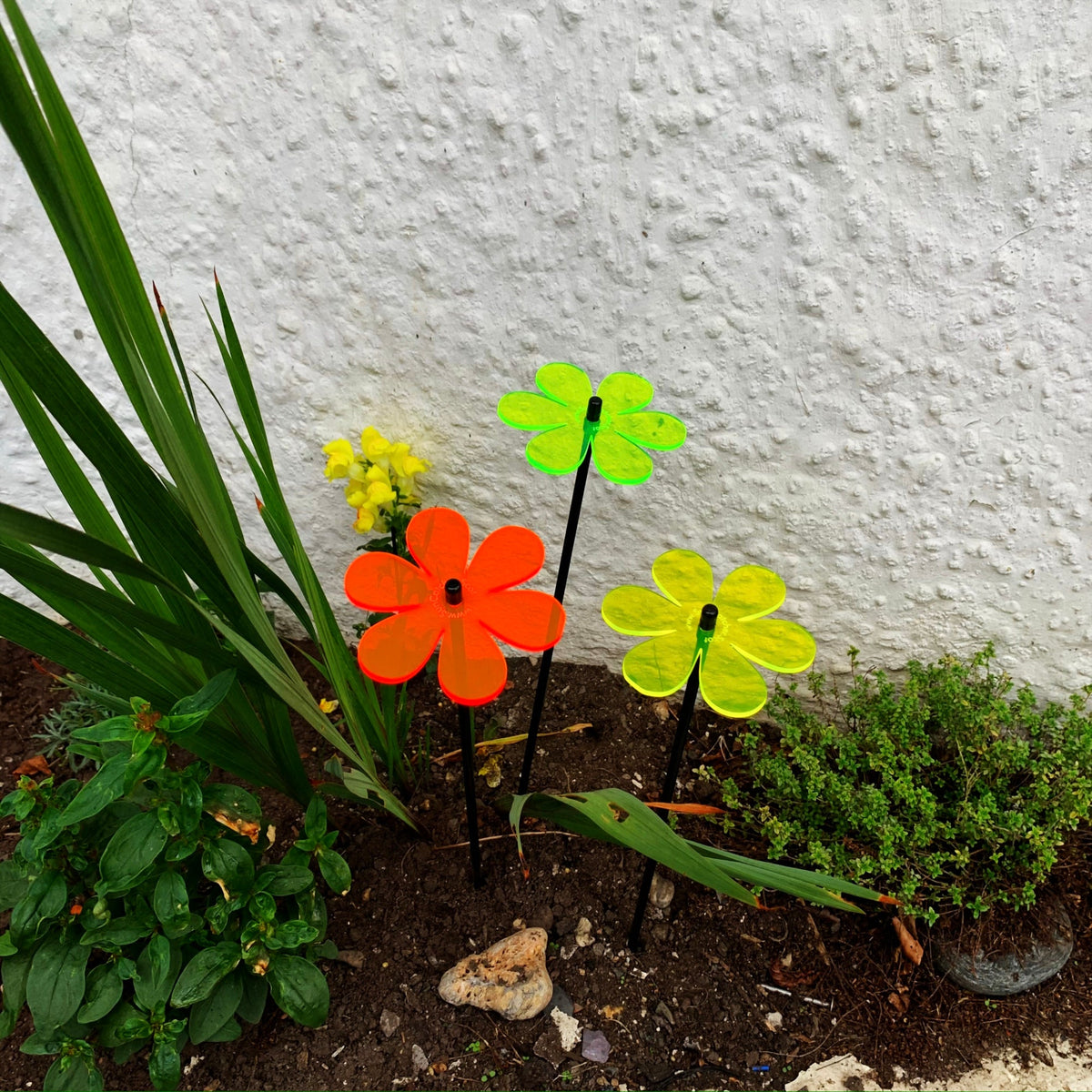 Garden Décor Ornaments Set of 3 'Daisies'
