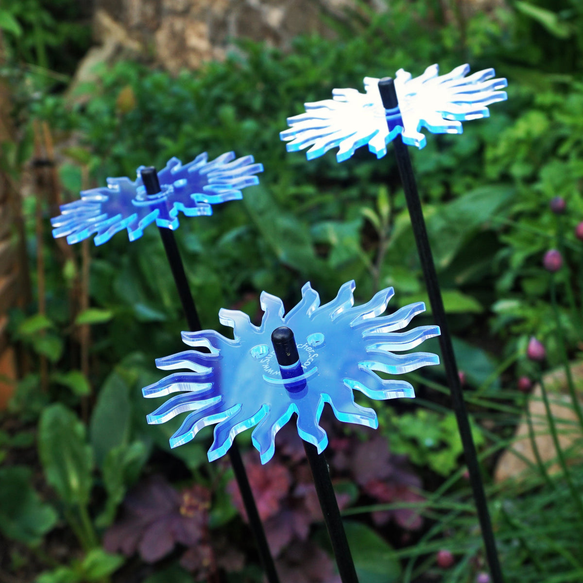 Medium Garden Décor Ornaments Set of 3 'Smiling Suns'