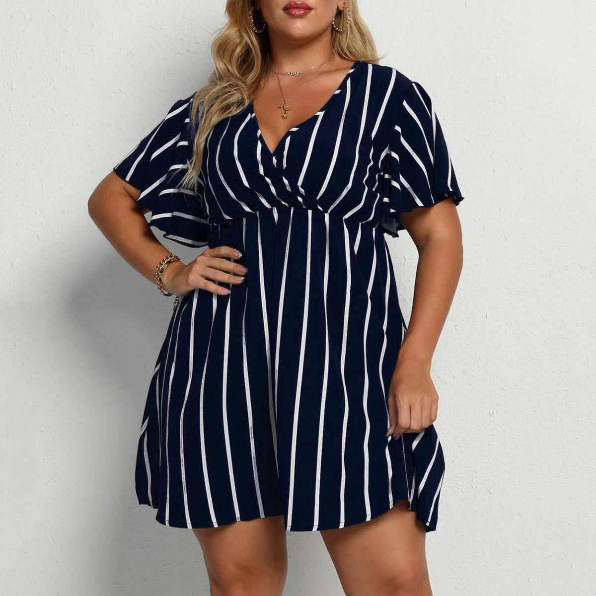 Plus Size Women's Loose V-Neck Patchwork Striped Dress