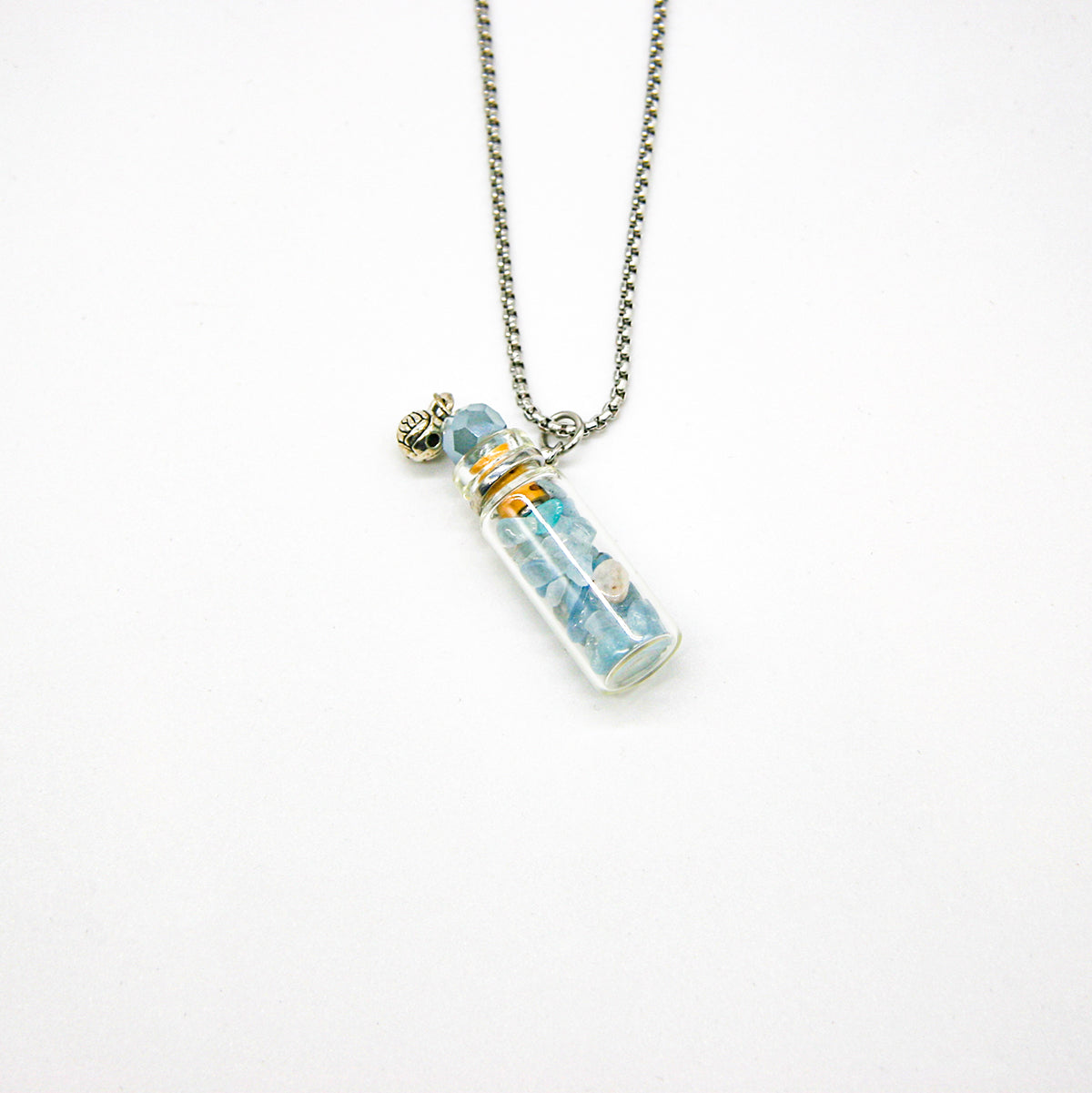 Aquamarine Diffusing Necklace | Energy & Healing | Diffusing on the go