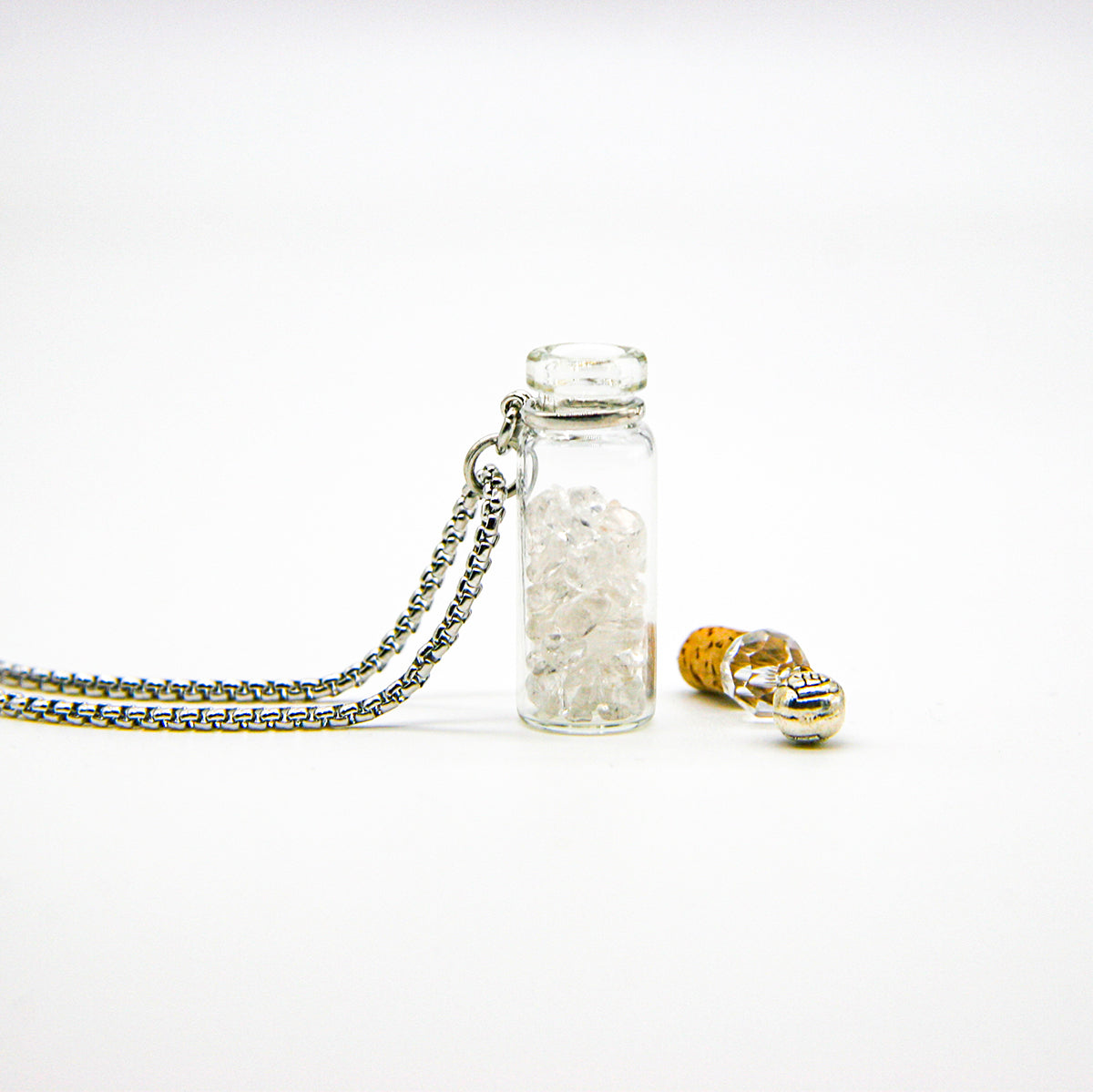 Clear Quartz Diffusing Necklace | Energy & Healing | Diffusing on the go | Perfect Gift
