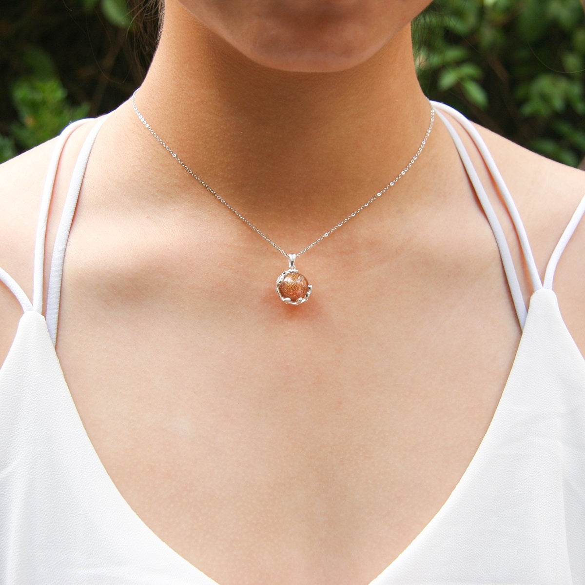 Planet Murano Aroma Necklace - Plutonian Amethyst | Energy & Healing | Diffuse on the go