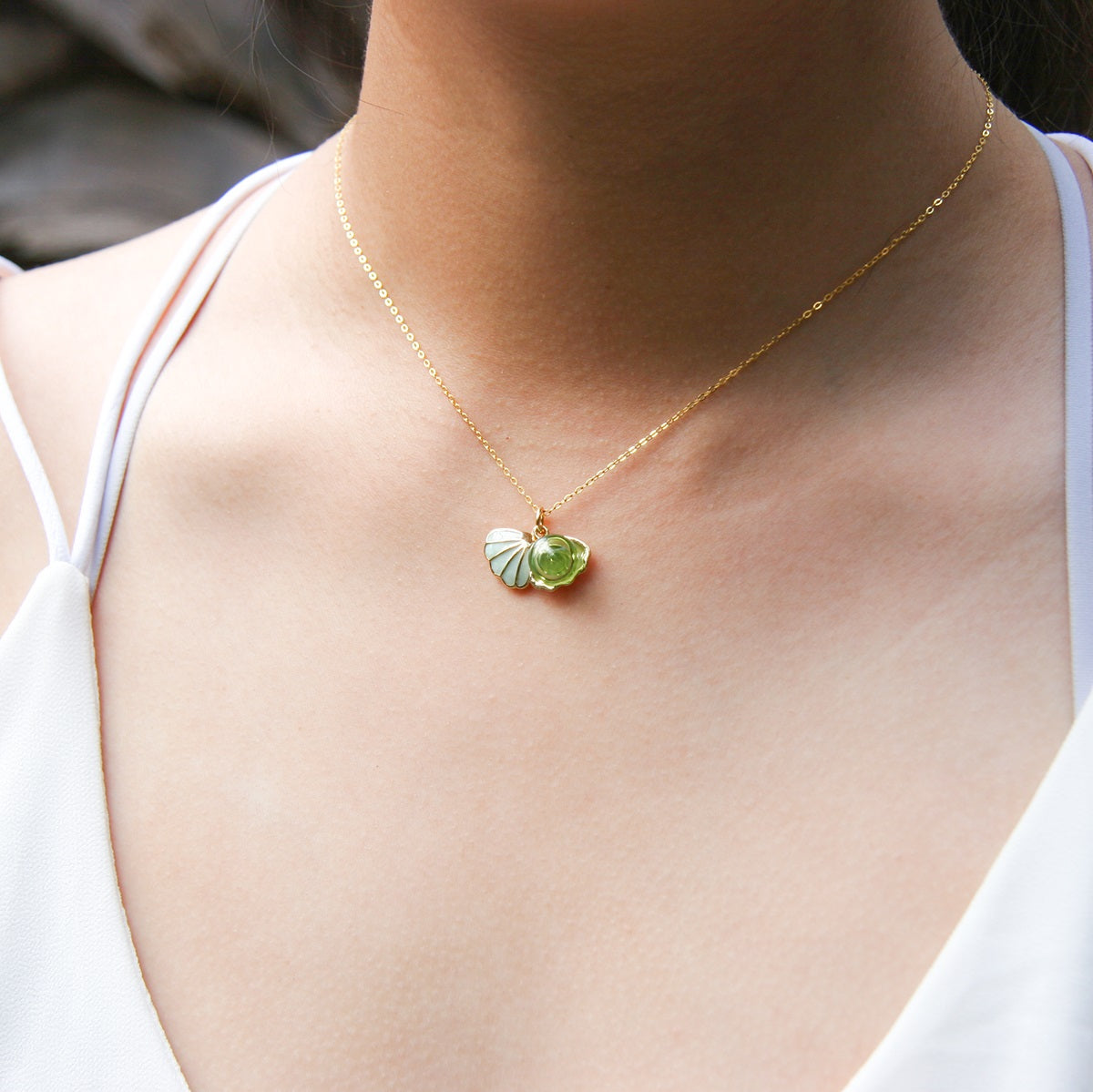 Green Shell Murano Aroma Necklace - Electric Lime | Energy & Healing | Diffuse on the go | 925 Silver