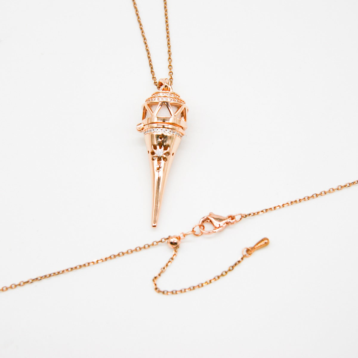 Cone Aroma Necklace | Energy & Healing | Diffusing on the go