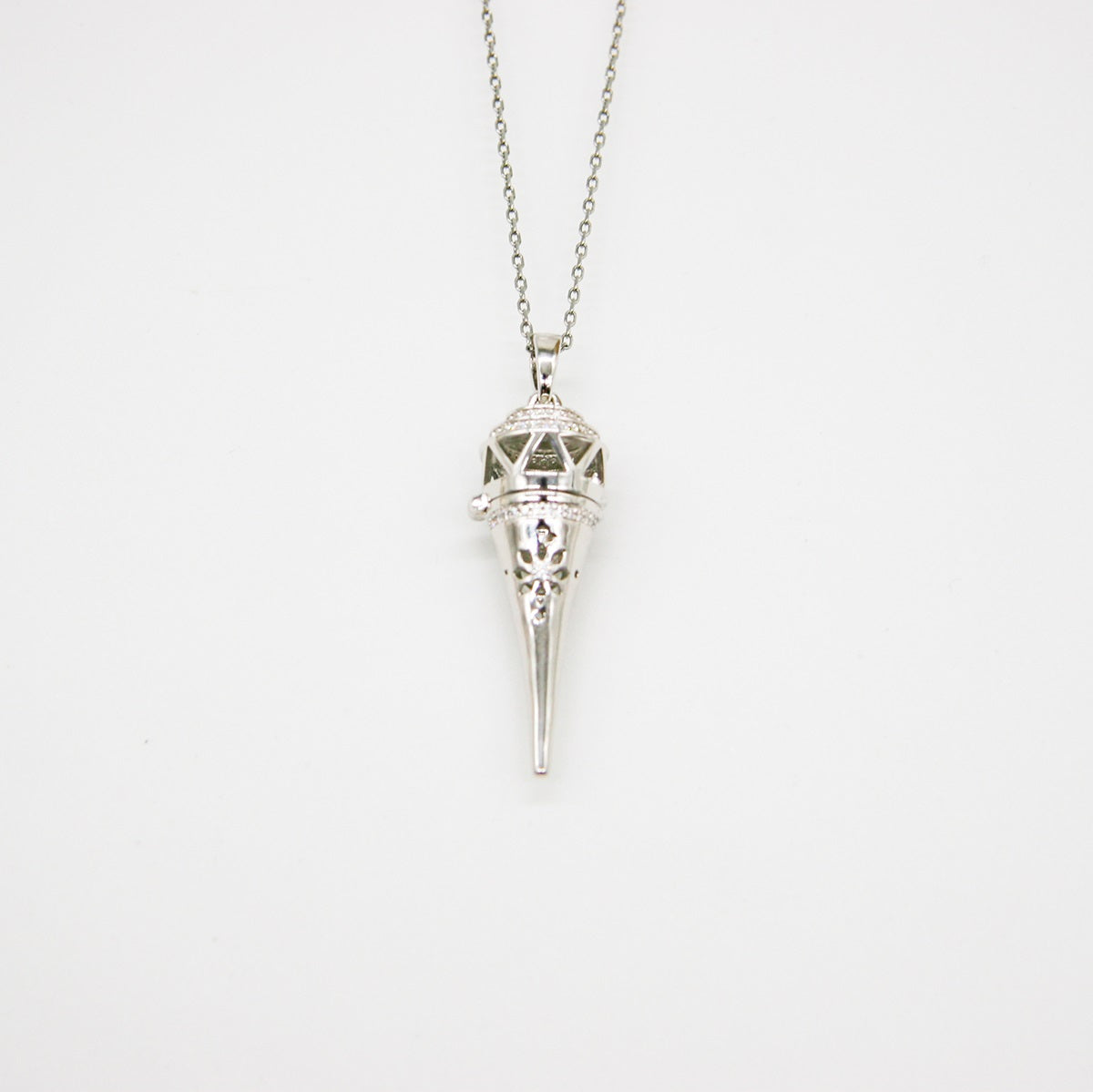 Cone Aroma Necklace | Energy & Healing | Diffusing on the go