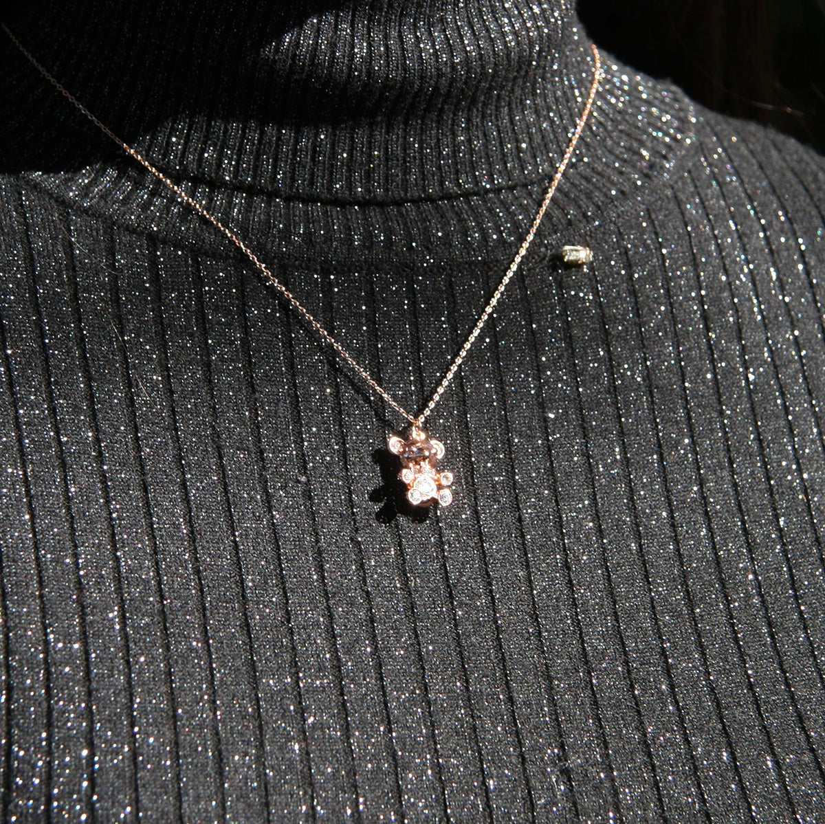 Bear Aroma Necklace | Energy & Healing | Diffusing on the go