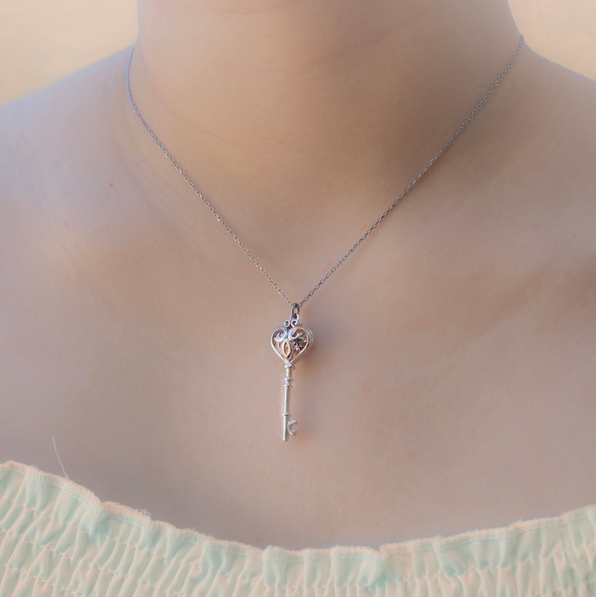 Key Aroma Necklace | Energy & Healing | Diffusing on the go | Gift For Her