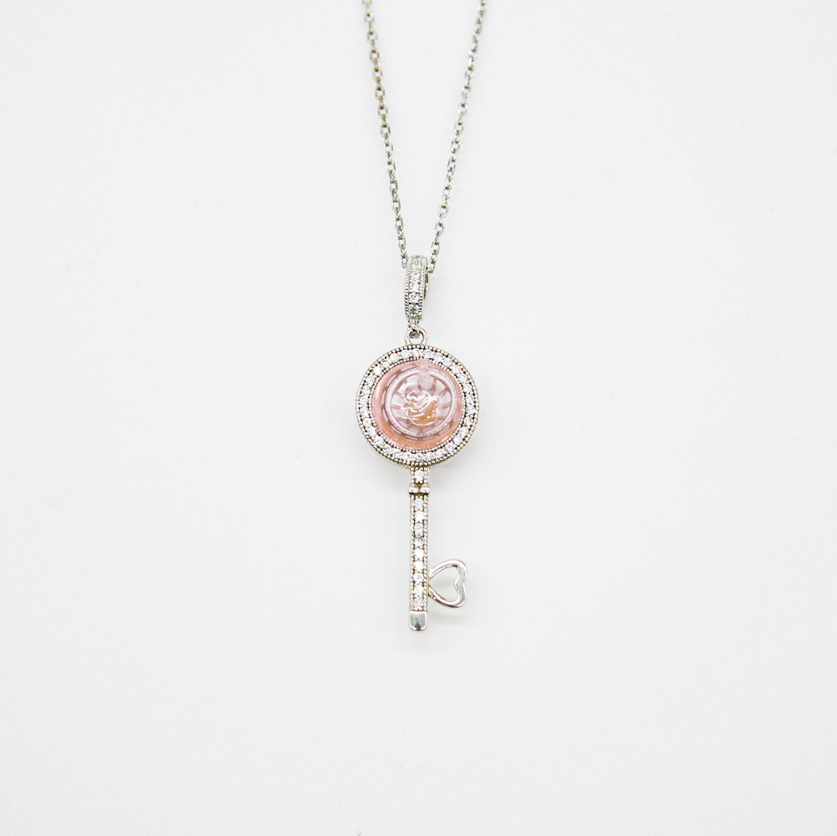 Magic Key Aroma Necklace - Amortentia Pink | Energy & Healing | Diffuse on the go