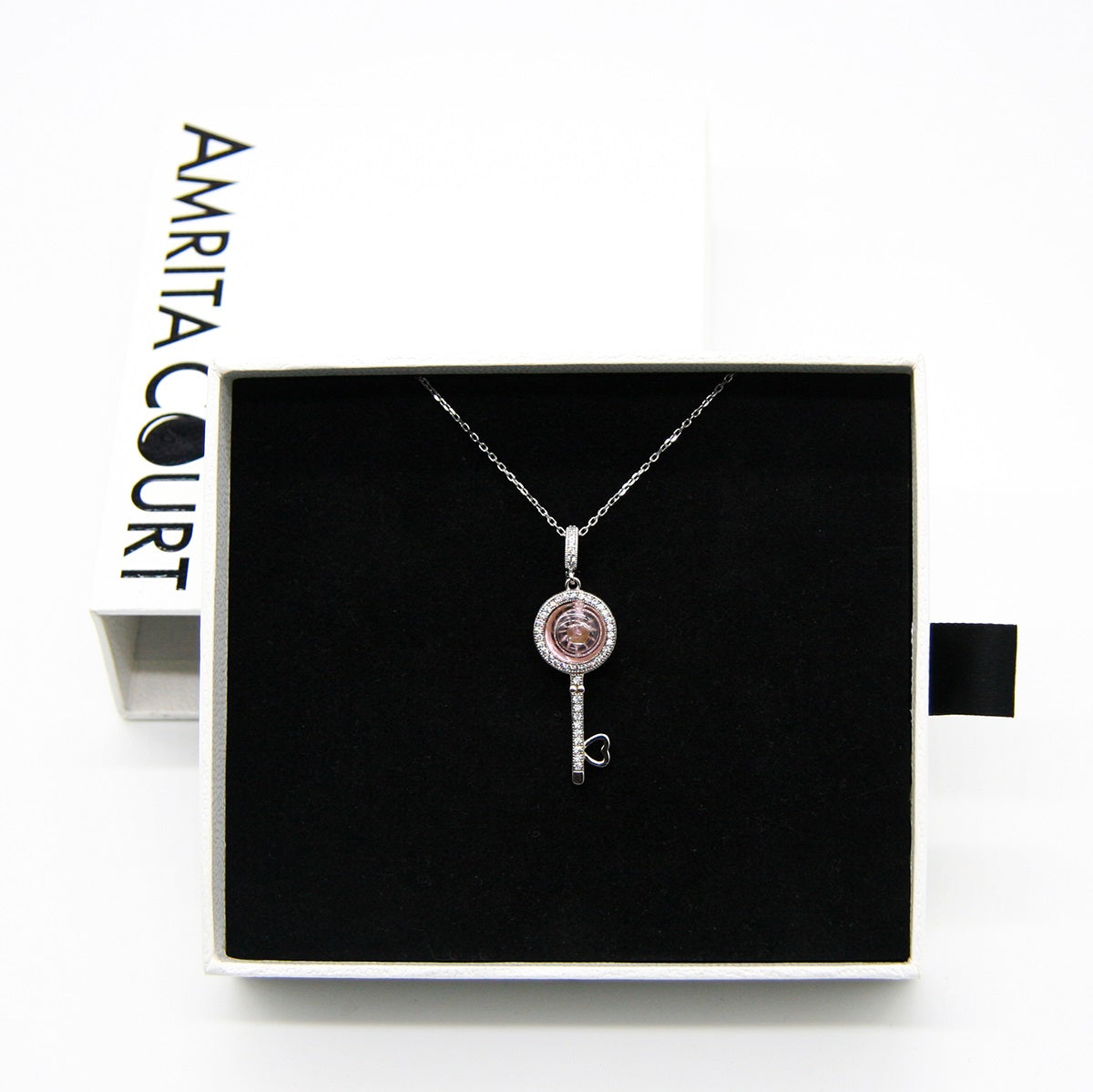 Magic Key Aroma Necklace - Amortentia Pink | Energy & Healing | Diffuse on the go