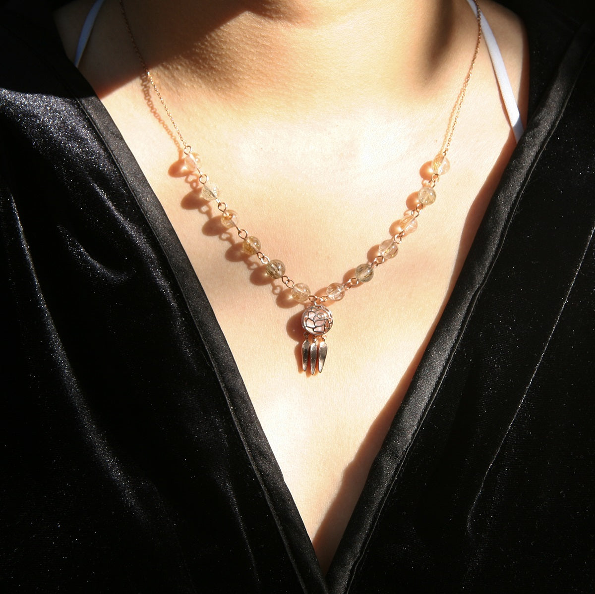 Rose Aroma Necklace | Energy & Healing | Diffusing on the go