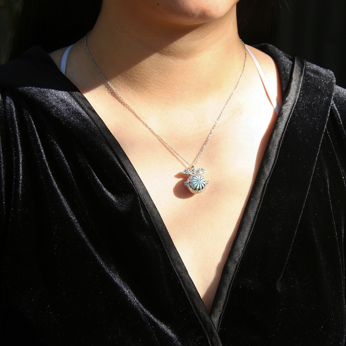 Angel Ball Aroma Necklace | Energy & Healing | Diffusing on the go | Gift for her