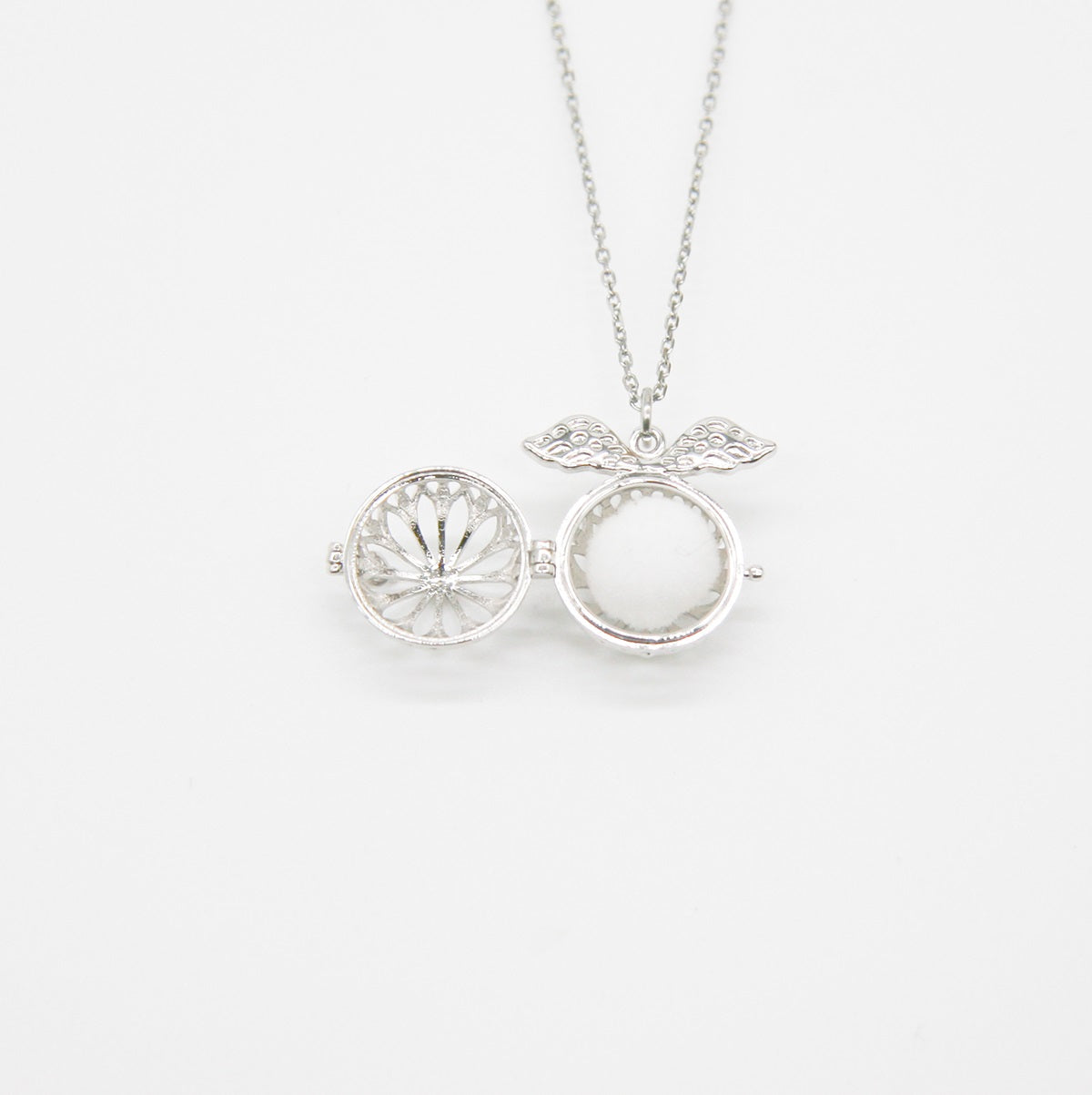 Angel Ball Aroma Necklace | Energy & Healing | Diffusing on the go | Gift for her