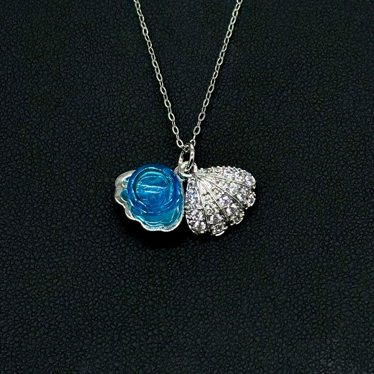 Diamond Shell Aroma Necklace - Aqua | Energy & Healing | Diffuse on the go | Sterling Silver Chain
