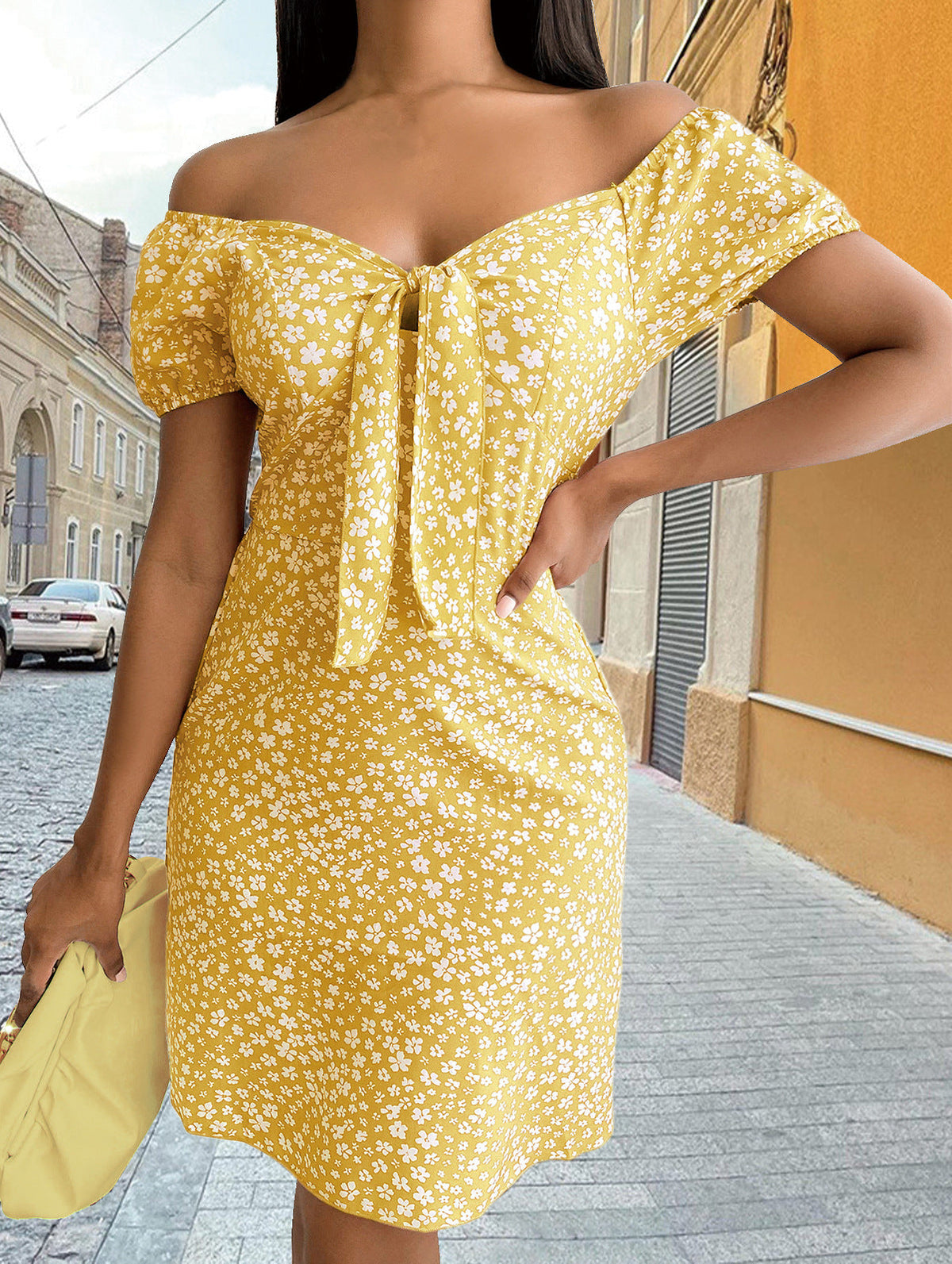Women's Fashion V-Neck Printed Backless Dress