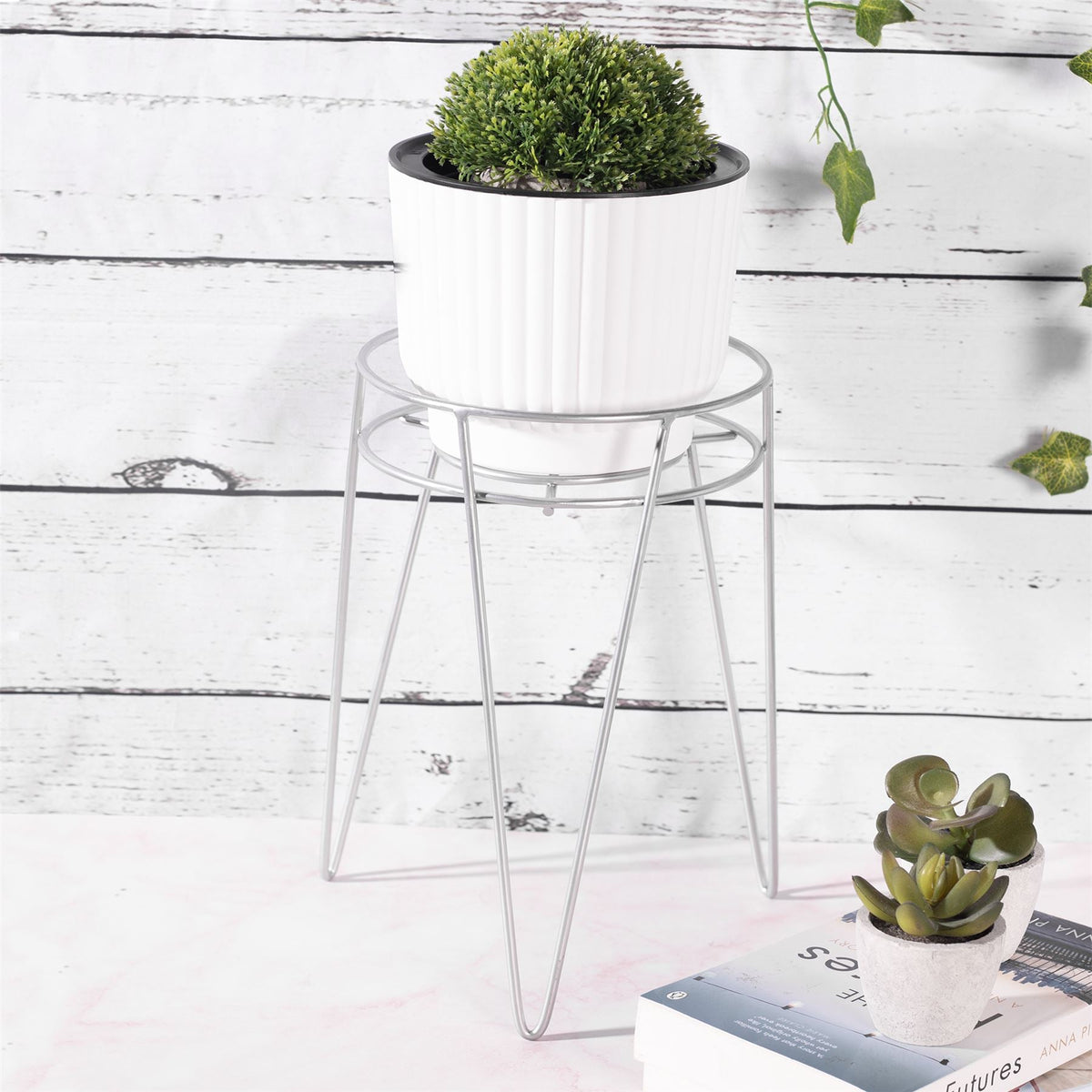 Metal Flower Pot Stand Silver | M&W