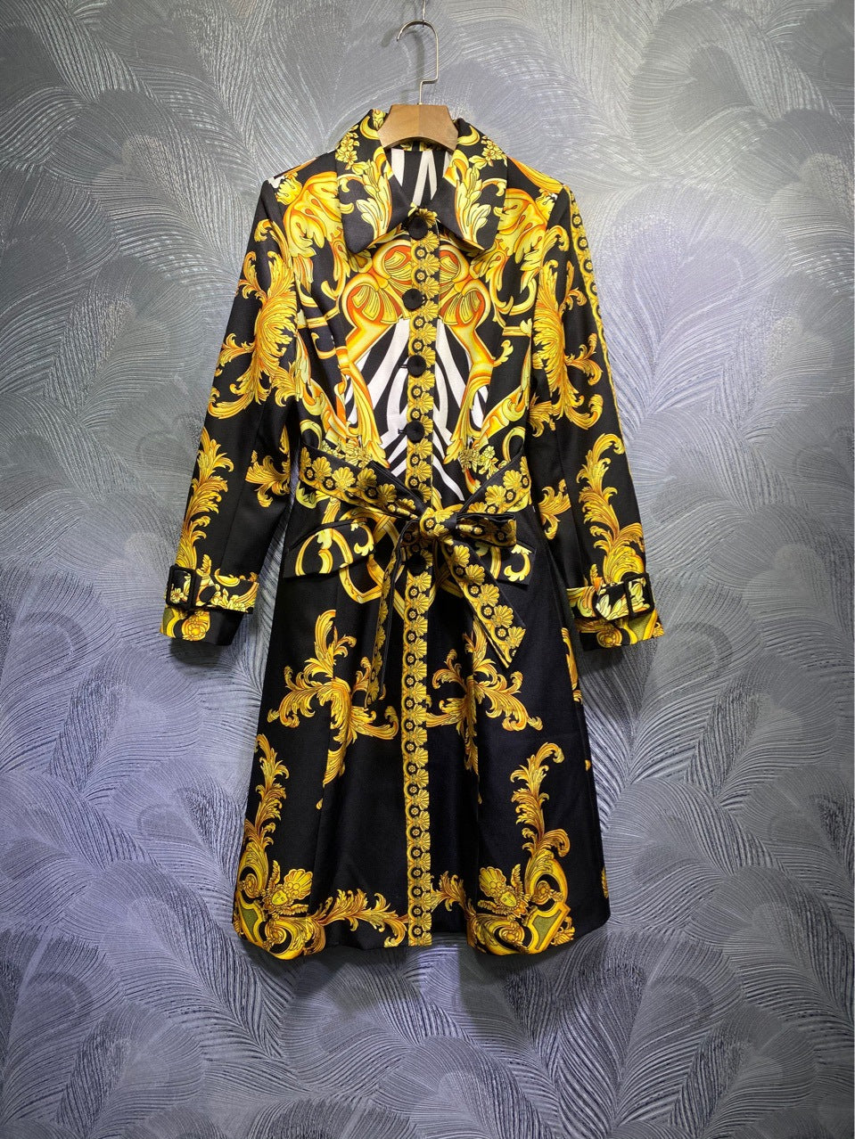Belt printed long sleeve trench coat