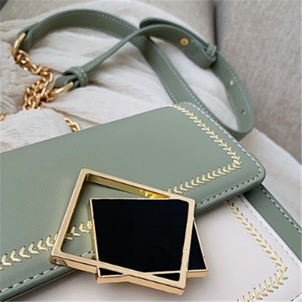 Wild chain small bag