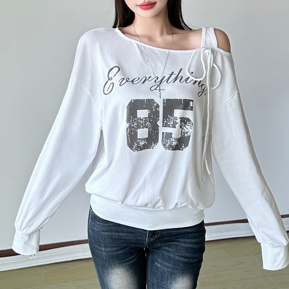 New Relaxed-style Outfit Loose-fitting Asymmetrical T-shirt