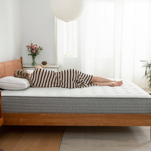 MTS010 White and Grey Spring and Memory Form Hybrid Mattress-Double 135